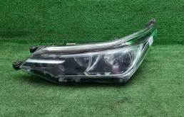 Фара левая Toyota Corolla E160 (2015-2019) галоген