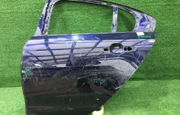 Дверь задняя левая Jaguar XE (2015-н.в.)