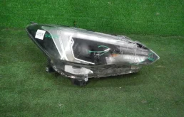 Фара правая Subaru XV 2 GT (2017-н.в.) LED