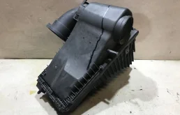 Крышка фильтра воздушного (7L6129607AE) для Volkswagen Touareg I (7L) 2002-2010