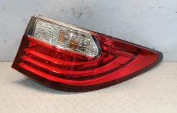 ФОНАРЬ LEXUS ПРАВЫЙ 8155133570  YE003