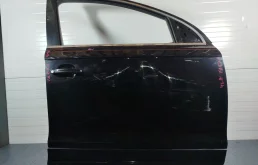 ДВЕРЬ AUDI Q7 4L0831052A ПЕРЕДНЯЯ ПРАВАЯ  черный, LC9X FA971