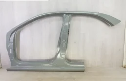 Заднее правое крыло для Skoda Rapid 2023 года на фотографиях