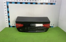 Крышка багажника Audi A4 2012 8K5827023AJ B8 CJEB