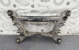 Подрамник задний Mercedes-benz W204