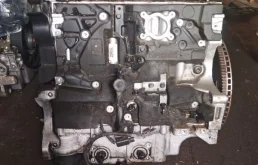 Блок цилиндров Volvo XC90 36010304 D4204T23