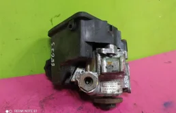 Насос ГУР для Mercedes-Benz Sprinter на фотографиях