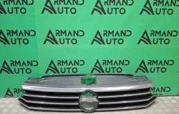Решетка радиатора Volkswagen Passat 2014-2023 3G0853651ABKZ B8