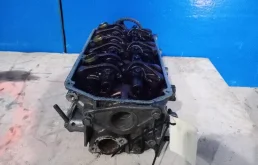 ГБЦ для Mitsubishi Pajero 2001 года на фотографиях