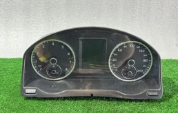 Панель приборов (щиток) Volkswagen Tiguan 2011 5N0920873 5N 2.0 CAW