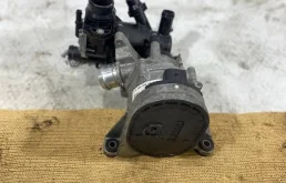 Помпа Mercedes-Benz W213/S213/C238/A238 (2016—2021) A2642000100