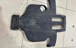 Декоративная крышка двигателя Mercedes-Benz E-класс W212/S212/C207/A207 (2009—2013) 3