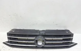 Решетка радиатора Volkswagen Polo 2015-2020