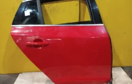 Дверь Volvo V60 2010-2013