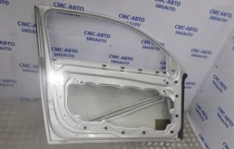 Дверь передняя левая для Volvo C30 2010 года на фотографиях