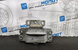 Подушка двигателя Volkswagen Passat 2010 3C0199555 B6 CDA