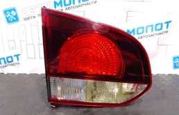 Фонарь задний внутренний левый Volkswagen Golf 2012 5K0945093T 5K1 CAX
