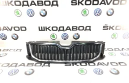 Решетка радиатора Skoda Octavia 5E0853653 A7 (5E)