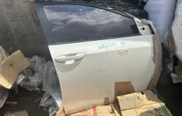 Дверь Toyota Corolla 2013-2018 6700102390 180, передняя правая