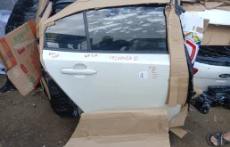 Дверь Toyota Corolla 2018-2021 6700302550 210, задняя правая
