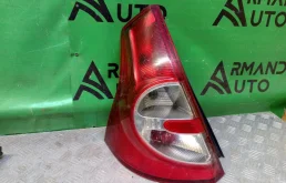 Фонарь RENAULT SANDERO 2009-2014 8200734825 1, левый
