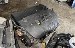 Двигатель Mitsubishi Outlander XL CW5W 4B12 2.4