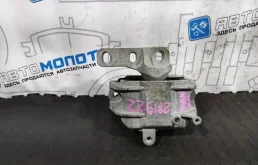 Подушка двигателя Volkswagen Scirocco 2009 1K0199262AM 137 CAW