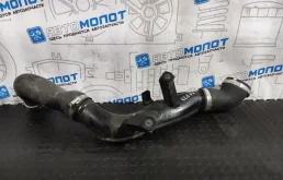 Патрубок интеркулера Volkswagen Scirocco 2009 1K0145770N 137 CAW