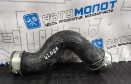 Патрубок интеркулера Volkswagen Scirocco 2009 1K0145832J 137 CAW