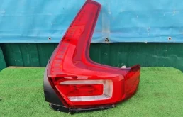 Фонарь VOLVO XC40 31446791 БЕЗ ДЕФЕКТОВ, задний правый