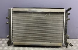 Радиатор основной volkswagen Passat 1K0121253BB B7 CAX