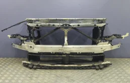 Панель передняя (телевизор) BMW 5 2018 51647383855 G30 B48B20A