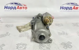 Стартер VOLVO V60 2014 30659576 В4204Т11