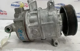 Компрессор кондиционера Audi Q3 5K0820803