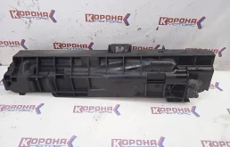 Кронштейн радиатора BMW правый Б/У Б/У