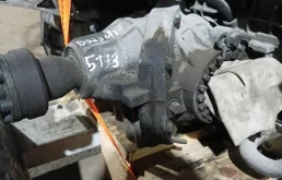 Раздаточная коробка Volvo XC70 B5254T2 B5254T2