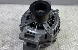 Генератор TOYOTA LAND CRUISER 200 2020 2706051030 URJ202 4.5 1VD-FTV