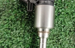 Форсунка топливная Audi A3 2010 06H906036H 8PA CDAA