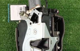 Замок двери BMW 7-Series 2002 51217202126 E65 N62B44A, передний правый