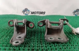 Петля двери Honda CR-V 2007 67410SWA003ZZ RE3 K24A, передняя правая