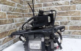 Компрессор пневмоподвески передний для Jeep Grand Cherokee на фотографиях