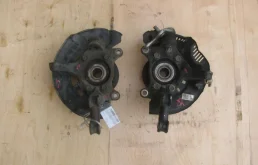 Кулак поворотный правый для Toyota Corolla на фотографиях