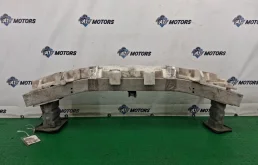 Усилитель бампера Nissan Tiida 2006 62030ED000 C11 HR15DE, передний