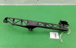 Крепление бампера Mazda Axela 2007 BP4K50151B BKEP LFVE, переднее правое