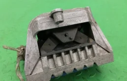 Подушка двигателя Volkswagen Passat 2006 1K0199262M 3C2 BVY, правая