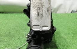 Корпус масляного фильтра BMW 5-Series 2012 11428507697 F11 N47D20