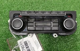 Блок управления климат-контролем Volkswagen Golf 2009 5K0907044DT 5K1 CAXA