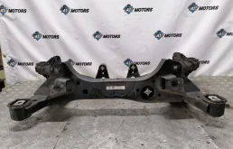 Балка подвески BMW 1-Series 2011 33316792505 F20 N13B16A, задняя