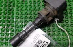 Катушка зажигания Mazda Bongo LFB618100C SKP2T L8
