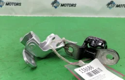 Петля двери Toyota Vitz 2009 6871012151 SCP90 2SZ-FE, передняя правая